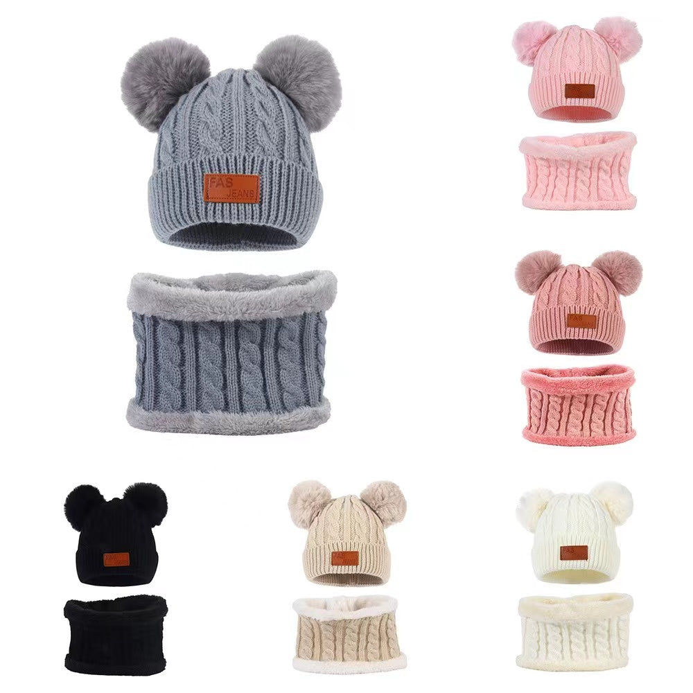 Gorro y calentador de cuello con pompón para bebé