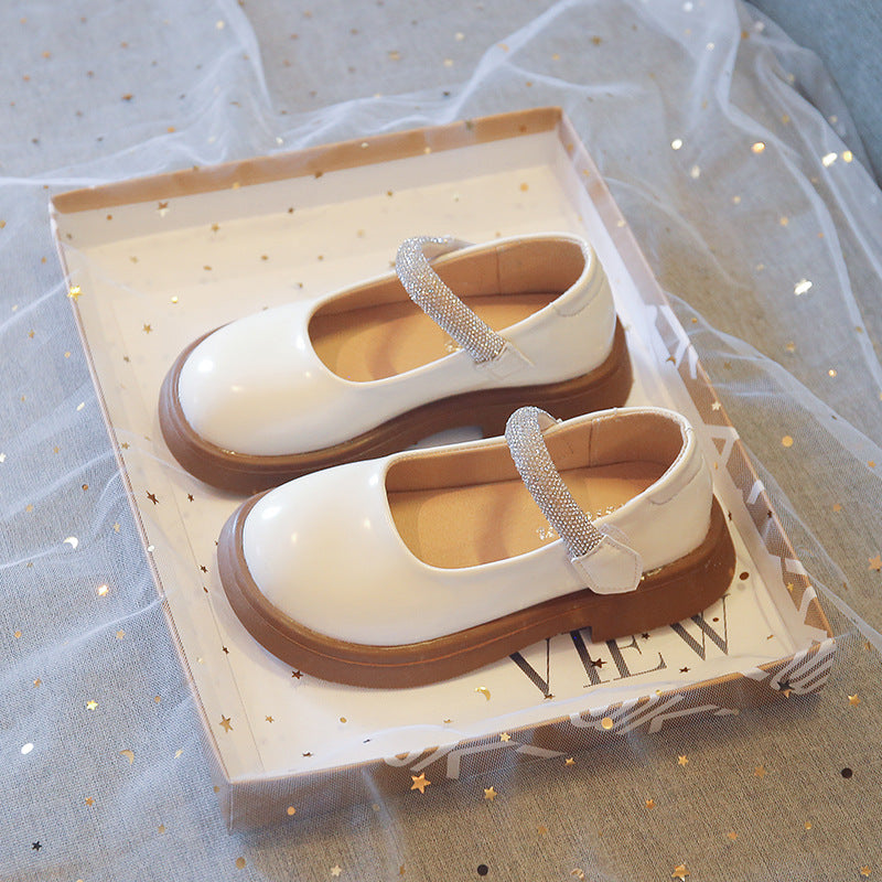 Kunstlederschuhe mit dicker Sohle und Strasssteinen für kleine Mädchen