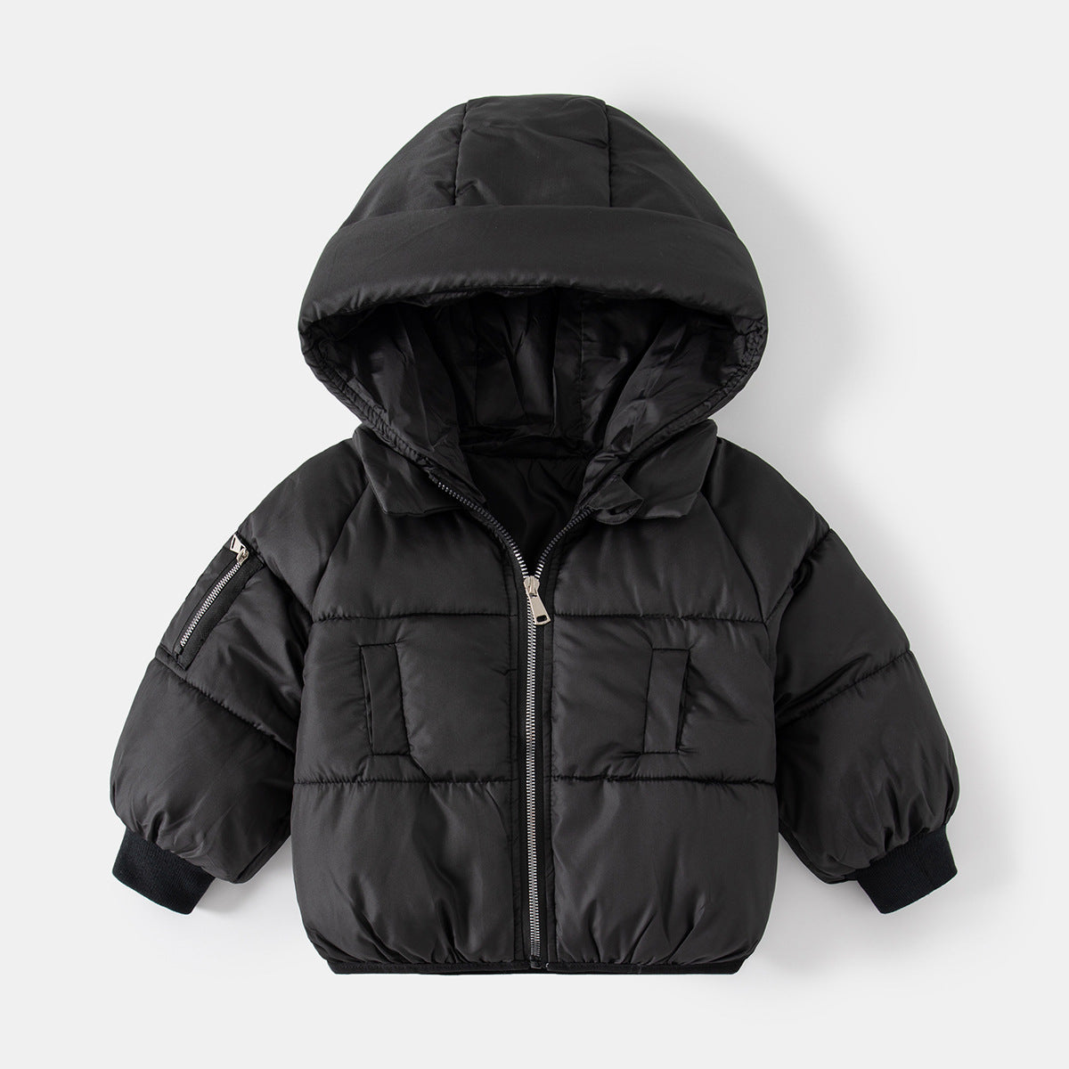 Chaqueta acolchada para niños con capucha de invierno de moda.