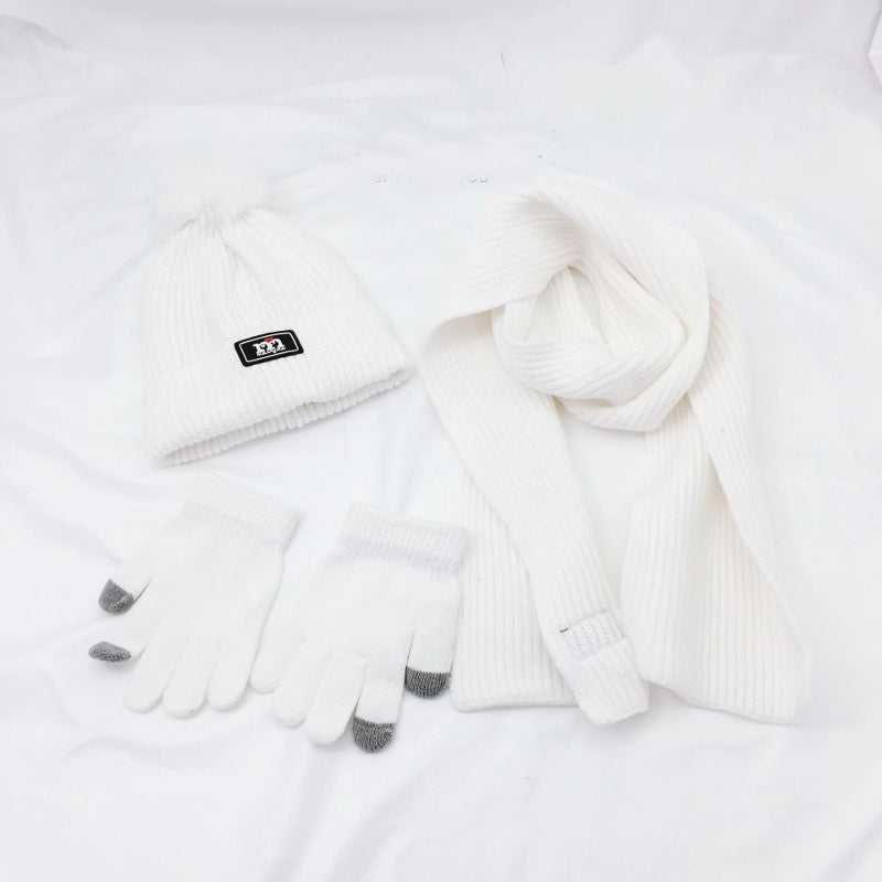 Conjunto de gorro, bufanda y guantes de lana para niños