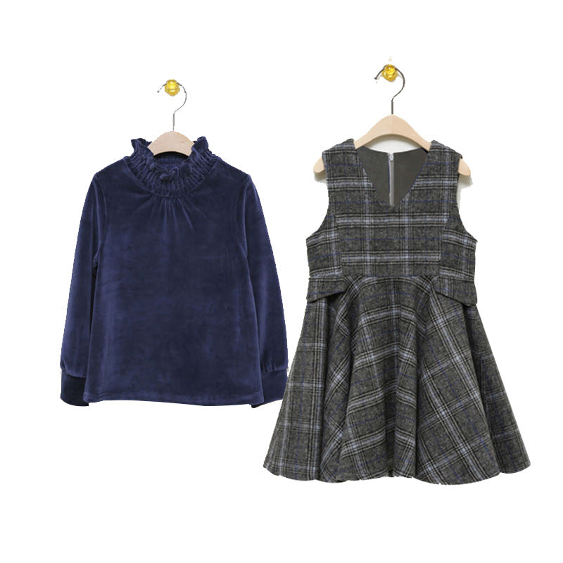 Mädchen-Winterset: Samt-T-Shirt und Wollkleid