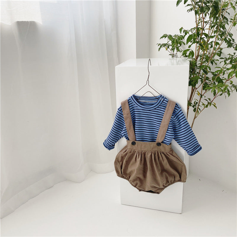 Conjunto de peto y camiseta de manga larga para niña
