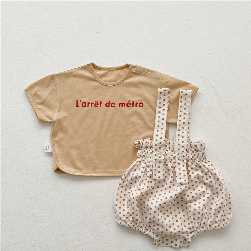 Set aus T-Shirt und Overall für Babymädchen mit Punkten und Schriftzug
