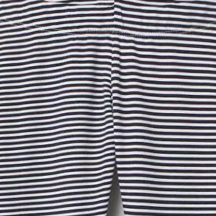 Pantalones de algodón para niñas con personajes en las rodillas.