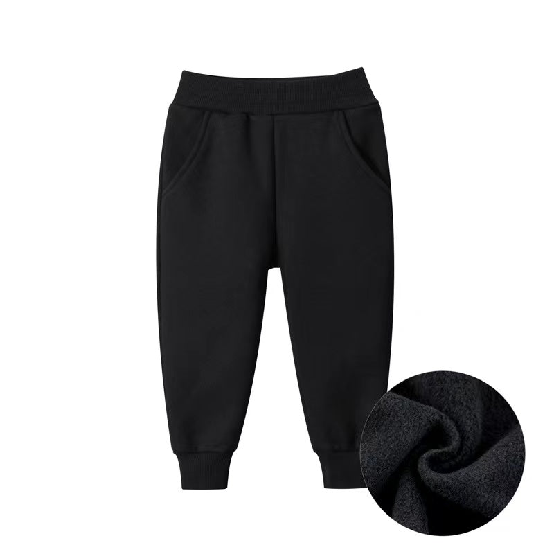 Klassische Jogginghosen für Jungen