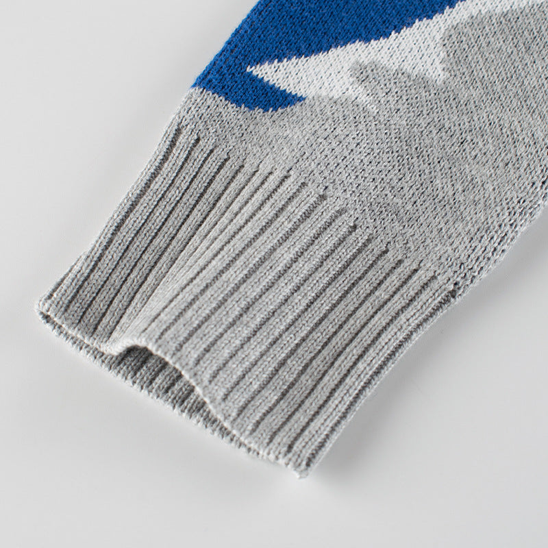 Kinder-Strickpullover mit Krokodilmuster