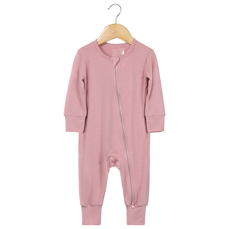 Baby-Schlafanzug mit Schnellreißverschluss und langen Ärmeln