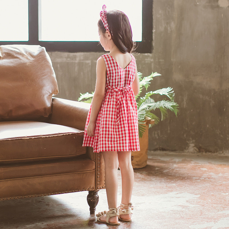 Trapezkleid für Mädchen mit roten Gingham-Karomustern