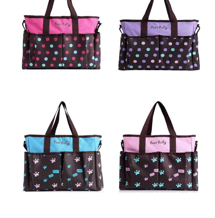 Bolsa de pañales para madres jóvenes con múltiples bolsillos y gran capacidad.