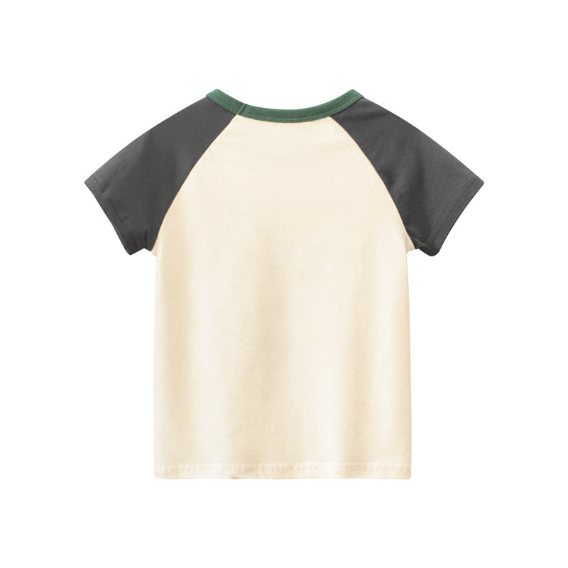 Kinder-T-Shirt mit kurzen Ärmeln und Krokodilmuster.