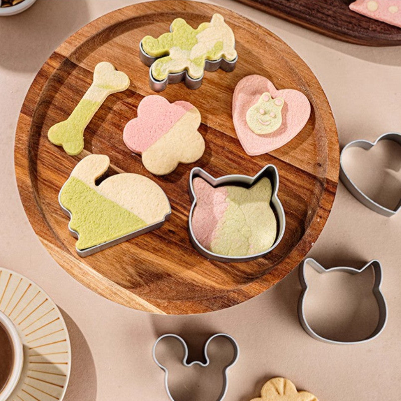 Moules à biscuits en forme d’animaux – Set de 7 pièces