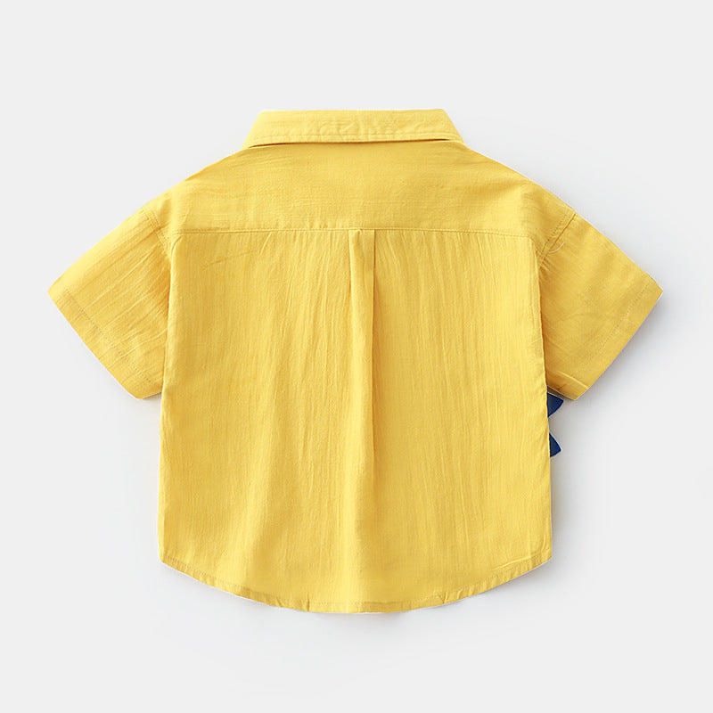 Chemise pour petit garçon avec imprimé requin et ailerons côté